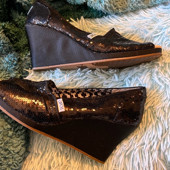 TOMS Black sequins peep-toe wedge **RETIRED** - Picture 3 of 7